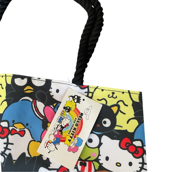 NWT Hello Kitty Bag - Picture 2 of 4